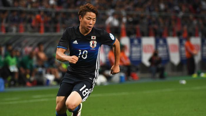 Striker Arsenal Asano Masuk Hannover Dengan Status Pinjaman